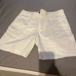 Club Monaco 7” Baxter Shorts size 29 White